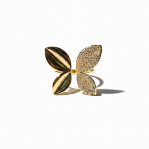 Anillo Mariposa de Lujo con Acabado Dual